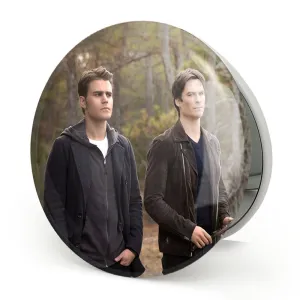 آینه تاشو خاطرات یک خون آشام The Vampire Diaries
