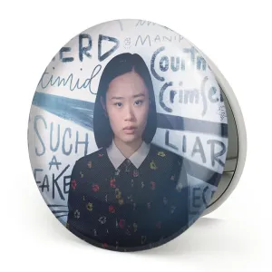 آینه تاشو کورتنی 13دلیل برای اینکه Reasons Why13