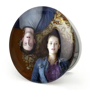 آینه تاشو هانا و کلی 13دلیل برای اینکه Reasons Why13