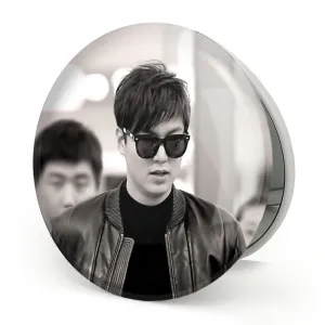 آینه تاشو لی مین هو Lee min ho