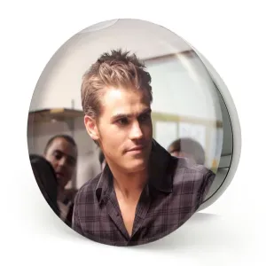 آینه تاشو استفان سالواتوره خاطرات یک خون آشام  The Vampire Diaries