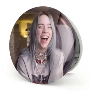 آینه تاشو بیلی آیلیش Billie Eilish