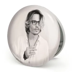 آینه تاشو جانی دپ Johnny Depp