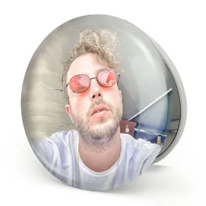 آینه تاشو مسیح عدل پرور