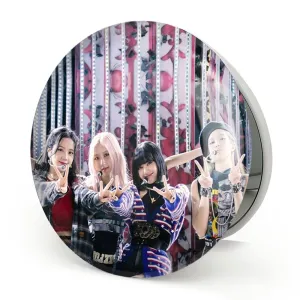 آینه تاشو گروه بلک پینک Black Pink