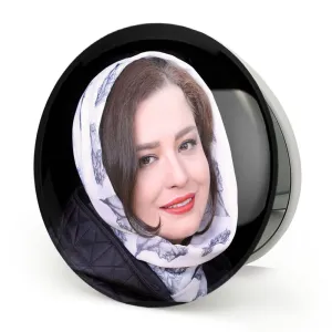 آینه تاشو مهراوه شریفی نیا