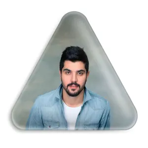 پیکسل مثلثی سینا مهراد
