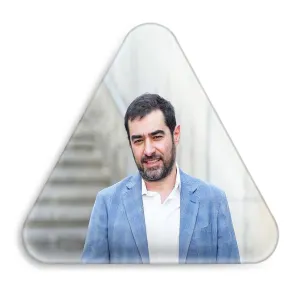 پیکسل مثلثی شهاب حسینی