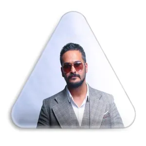 پیکسل مثلثی میلاد کی مرام