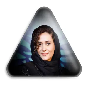 پیکسل مثلثی پریناز ایزدیار