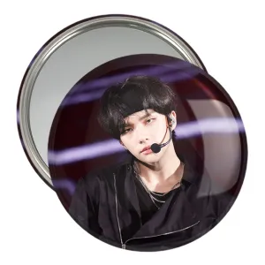 آینه جیبی هیونجین گروه استری کیدز Stray Kids