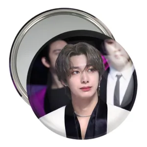آینه جیبی هیونگ وون گروه مانستا اکس MONSTA X