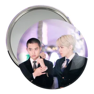 آینه جیبی گروه اکسو EXO