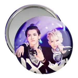 آینه جیبی گروه اکسو EXO
