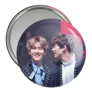 آینه جیبی گروه اکسو EXO