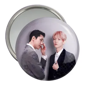 آینه جیبی گروه اکسو EXO