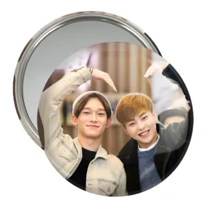 آینه جیبی گروه اکسو EXO