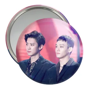 آینه جیبی گروه اکسو EXO