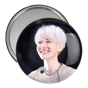 آینه جیبی بکهیون گروه اکسو EXO