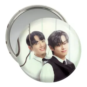 آینه جیبی  تهیونگ و جونگ کوک ویکوک گروه بی تی اس BTS