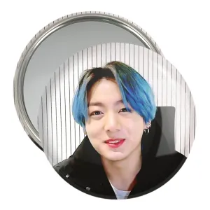 آینه جیبی جونگ کوک Jung Kook گروه بی تی اس BTS
