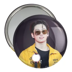 آینه جیبی جونگ کوک Jung Kook گروه بی تی اس BTS