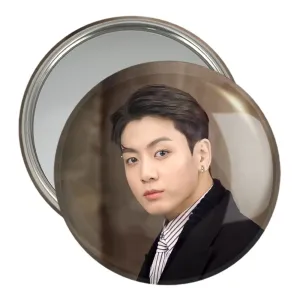 آینه جیبی جونگ کوک Jung Kook گروه بی تی اس BTS