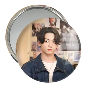 آینه جیبی جونگ کوک Jung Kook گروه بی تی اس BTS