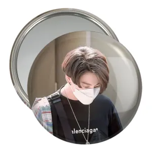 آینه جیبی جونگ کوک Jung Kook گروه بی تی اس BTS