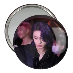 آینه جیبی جونگ کوک Jung Kook گروه بی تی اس BTS