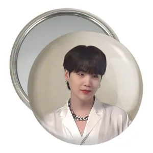 آینه جیبی شوگا Suga گروه بی تی اس BTS