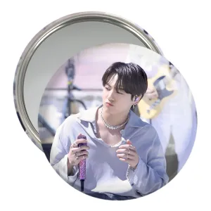 آینه جیبی جونگ کوک Jung Kook گروه بی تی اس BTS