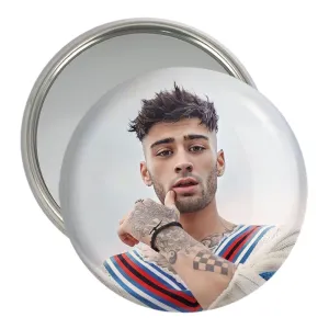 آینه جیبی زین مالیک گروه موسیقی وان دایرکشن One Direction