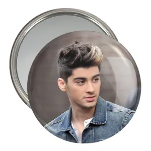 آینه جیبی زین مالیک گروه موسیقی وان دایرکشن One Direction