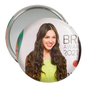 آینه جیبی اولیویا رودریگو Olivia Rodrigo