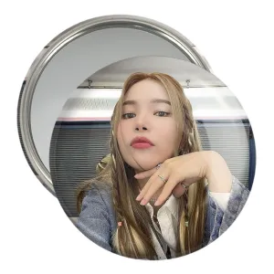 آینه جیبی سولار گروه مامامو Mamamoo