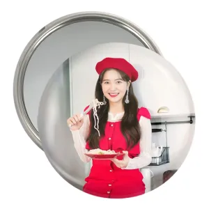 آینه جیبی یری گروه رد ولوت Red Velvet