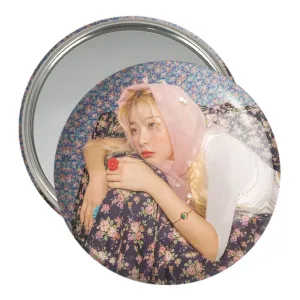 آینه جیبی سولگی گروه رد ولوت Red Velvet
