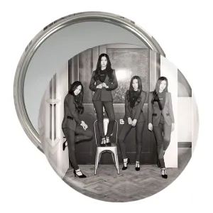 آینه جیبی گروه رد ولوت Red Velvet