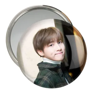 آینه جیبی آی ام گروه مانستا اکس MONSTA X