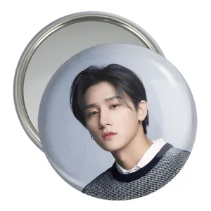 آینه جیبی آی ام گروه مانستا اکس MONSTA X