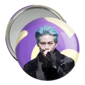 آینه جیبی جوهان گروه مانستا اکس MONSTA X