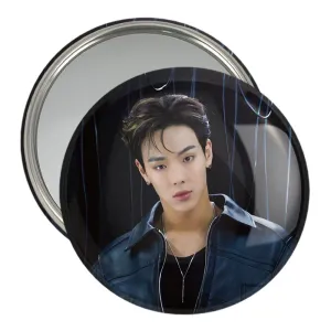 آینه جیبی شونو گروه مانستا اکس MONSTA X