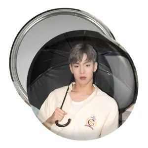 آینه جیبی شونو گروه مانستا اکس MONSTA X