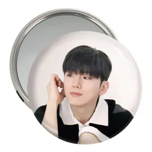 آینه جیبی کیهیون گروه مانستا اکس MONSTA X