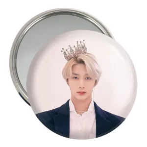 آینه جیبی هیونگ وون گروه مانستا اکس MONSTA X