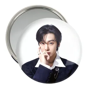 آینه جیبی هیونگ وون گروه مانستا اکس MONSTA X