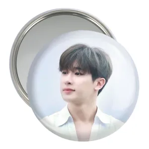 آینه جیبی ونهو گروه مانستا اکس Monsta X