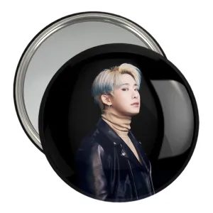 آینه جیبی ونهو گروه مانستا اکس Monsta X