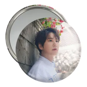 آینه جیبی کیوهیون گروه سوپر جونیور Super Junior